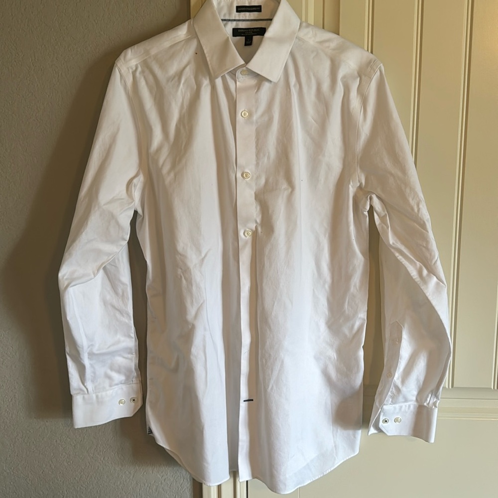 Banana Republic Camden Fit Non Iron Size Large White Button Down Shirt.